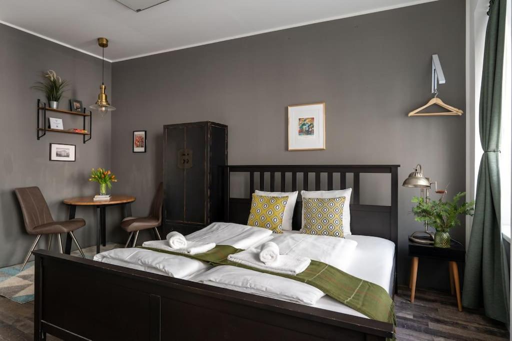 Sleek Studio By City Center By Hm Wien Eksteriør billede